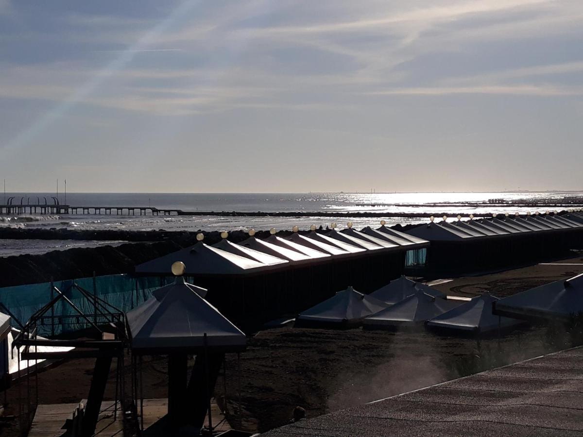 Villamamaeli Lido di Venezia Bagian luar foto