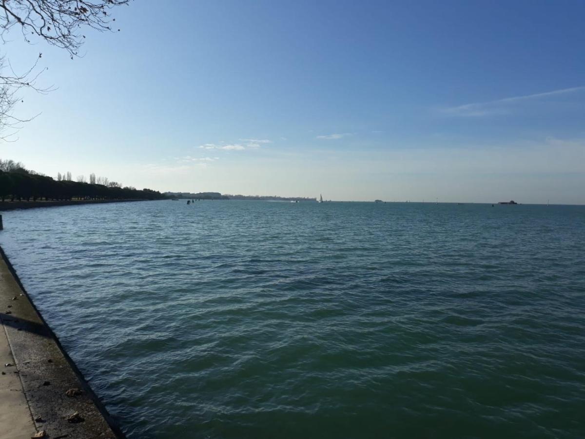Villamamaeli Lido di Venezia Bagian luar foto